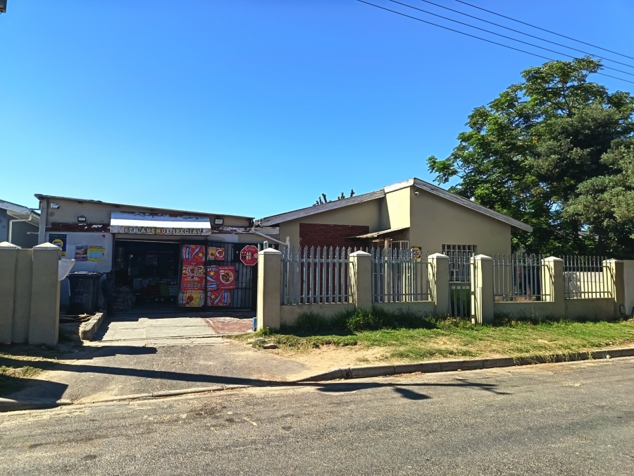 3 Bedroom Property for Sale in Belmont Park Western Cape